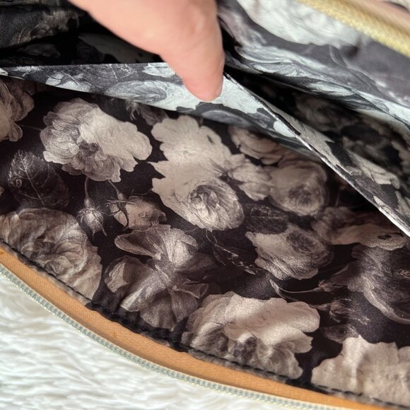 Ted Baker iPad Cover‎ Case Pink Black Bow Floral Lining Kindle - Picture 6 of 7